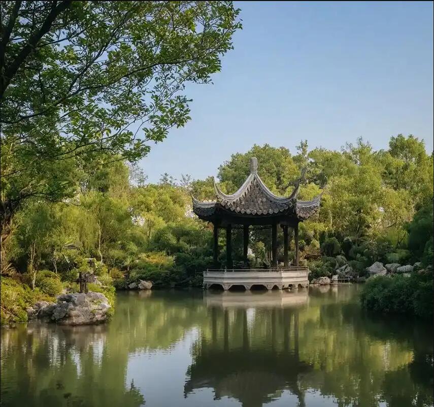 开封龙亭雨寒律师有限公司